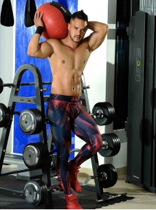 Outfits Atléticos Para Hombre Rojo