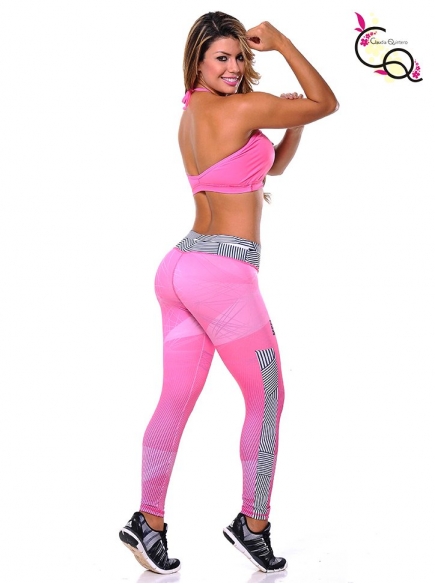 Tops and Leggings To Train
