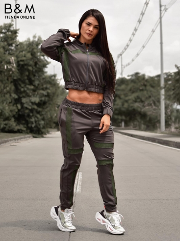 Trajes Deportivos G