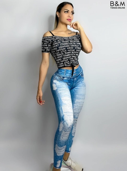 Versatile Outfit 882