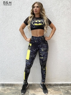 Conjunto Moderno Y Cómodo Para El Gimnasio